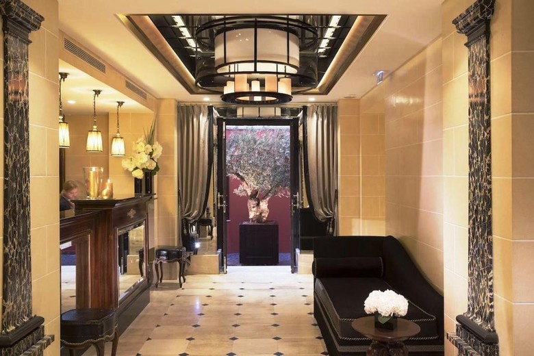 Hotel Le Belmont Champs Elys�es