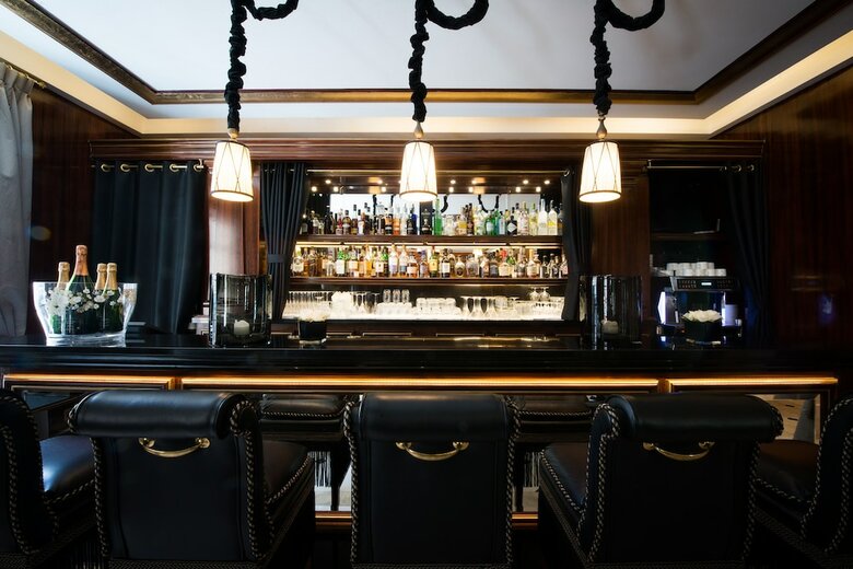 Hotel Le Belmont Champs Elys�es