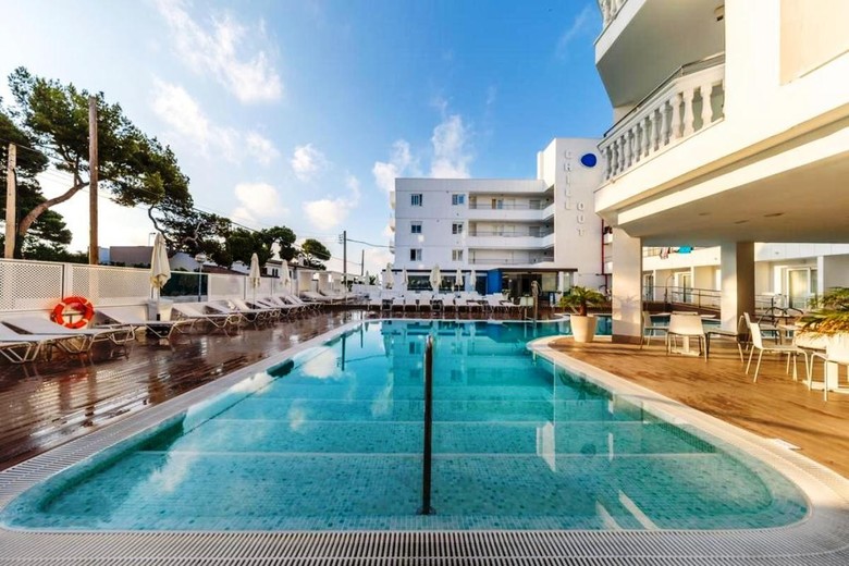 Hotel Triton Beach