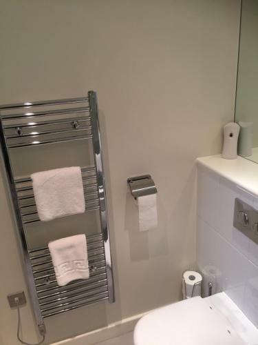 Romford Apartment Rm1