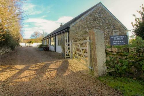 Dune Cottage At Rosevidney Manor