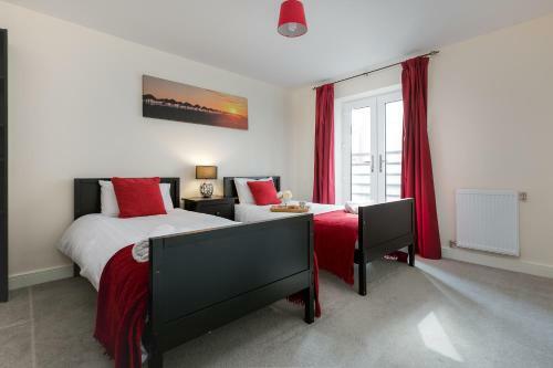 Kvm - Quayside House