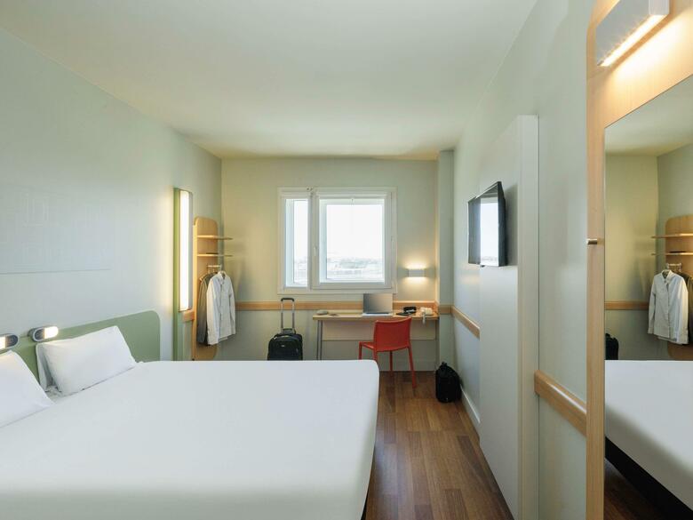 Hotel Ibis Budget M�laga Aeropuerto Avenida de Velazquez