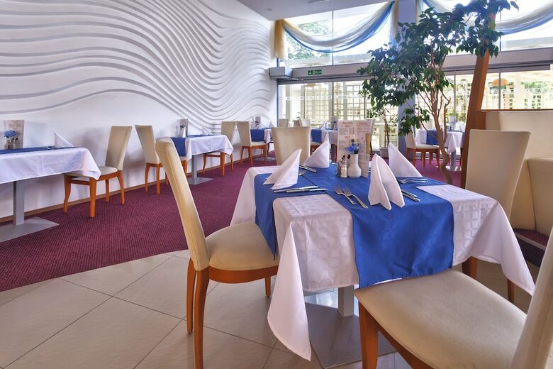 Hotel Sol Marina Palace