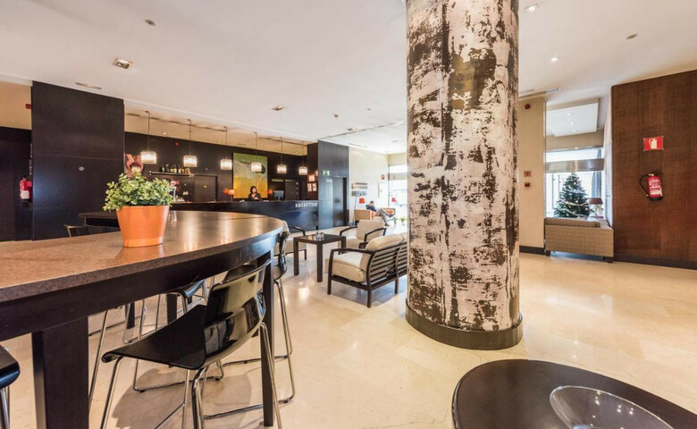 Hotel Mercader