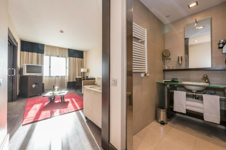 Hotel Mercader