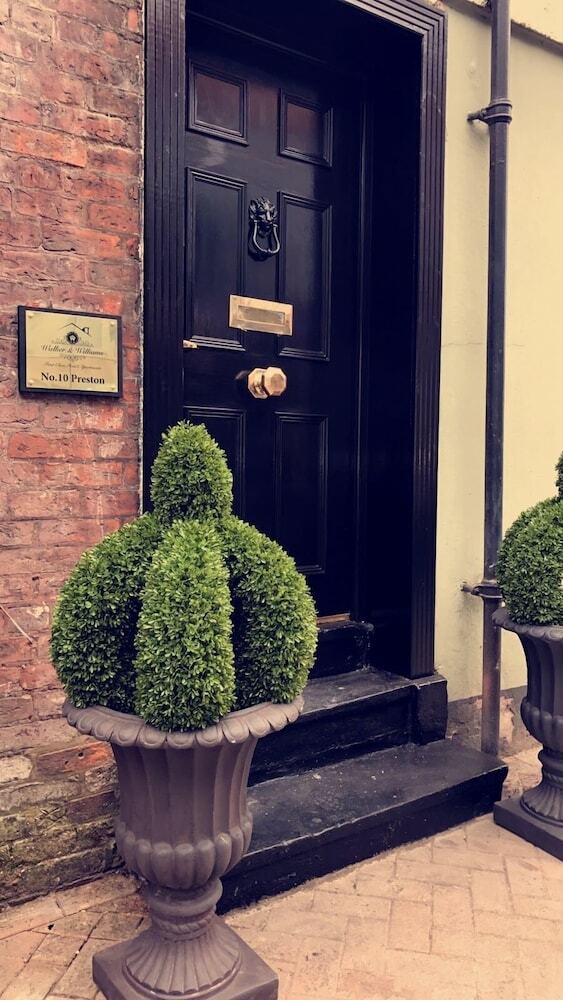 Hotel No.10 Preston