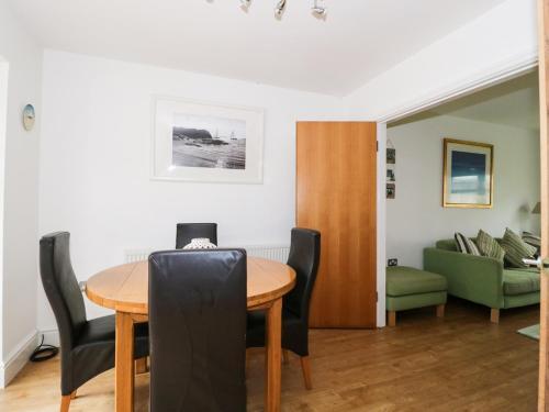 The Bungalow, Pwllheli
