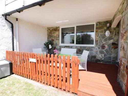 3 Ger Y Nant, Pwllheli