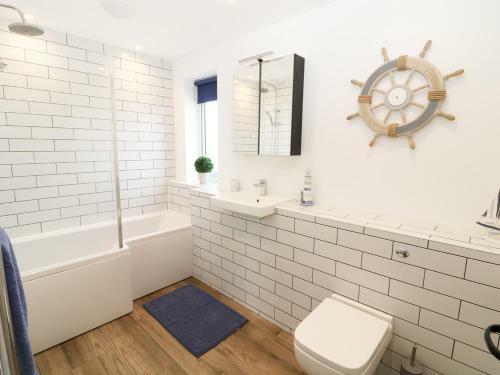 21 Llwyn Gwalch Estate, Pwllheli