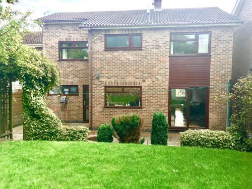 The Paddocks, Number 10