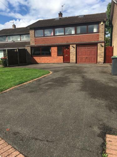 The Paddocks, Number 10