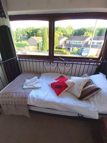 The Paddocks, Number 10