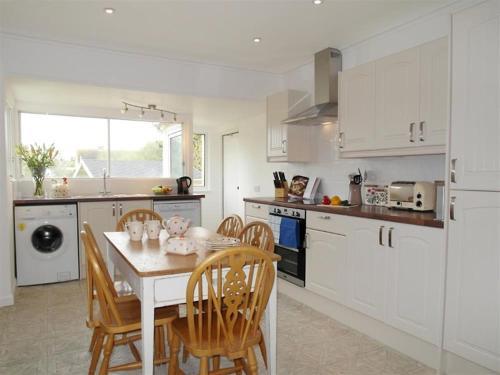 Holiday Home Constantine Bay