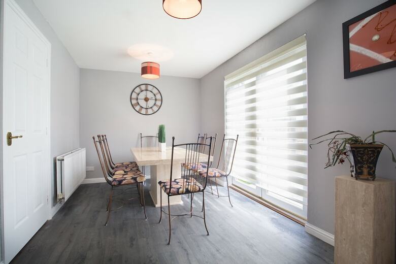 Villa Lomond Serviced Apartments- Muir House