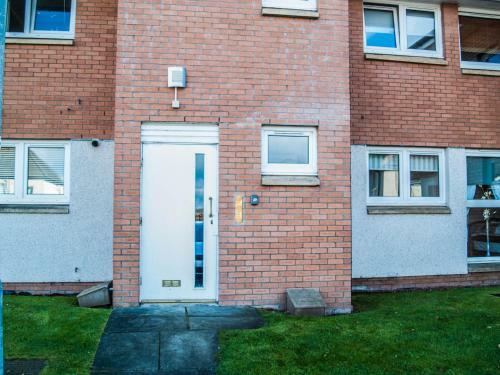 King Court Apartment