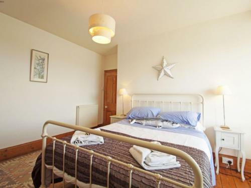 Holiday Home Ty Cei