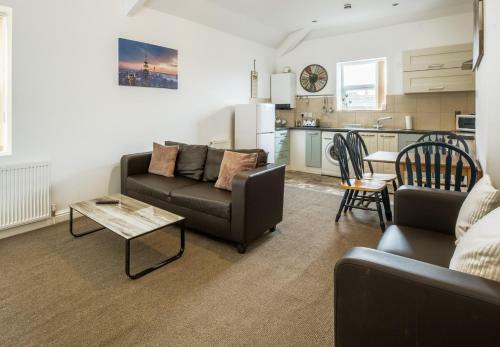 Holmes & Hunters - Bentinck Road Apartments