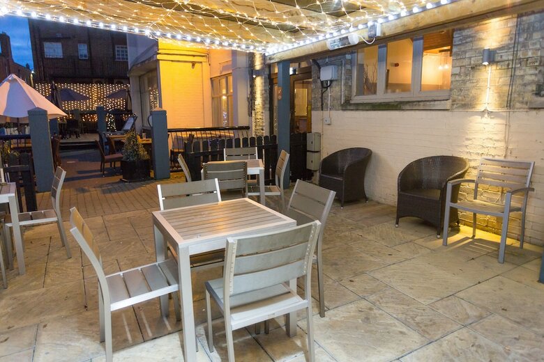 Hotel The White Hart Newmarket By Marston's Inns