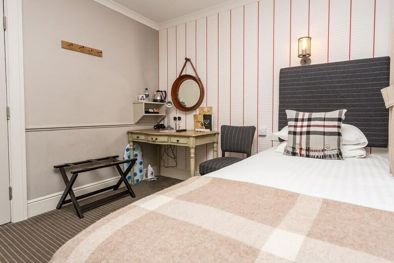 Hotel The White Hart Newmarket By Marston's Inns