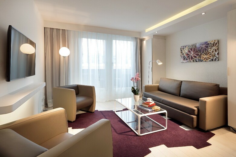 Hotel Eurostars Book