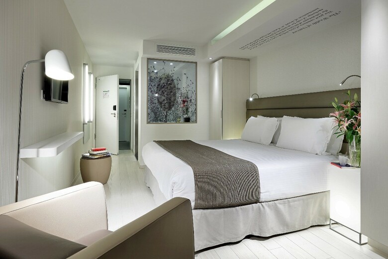 Hotel Eurostars Book