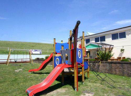 Hill Side View - Families & Couples Only