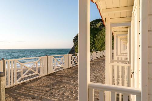 Bed & Breakfast Tolcarne Beach Colonial Restaurant And Rooms