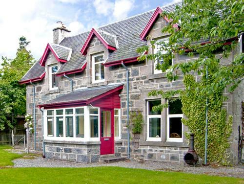 Woodlands, Newtonmore