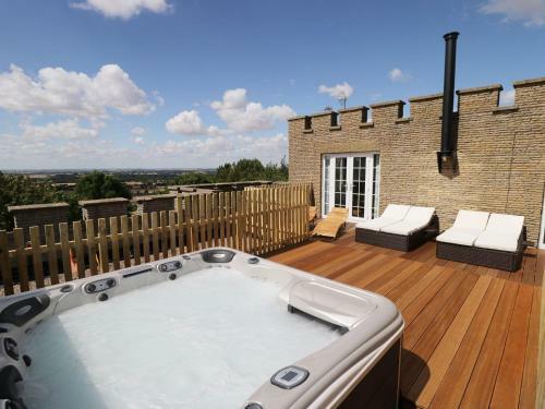 Country Castle, Market Rasen