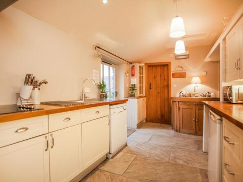 Emily Barn, Matlock