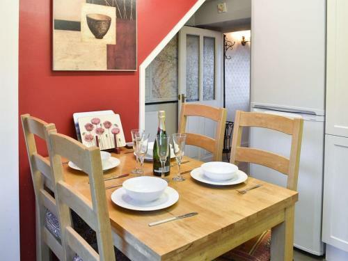 Vale Cottage