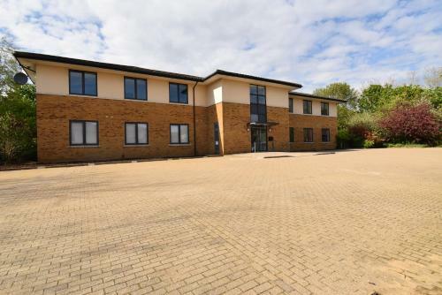 Shortletting By Centro Apartments Milburn House - Mk