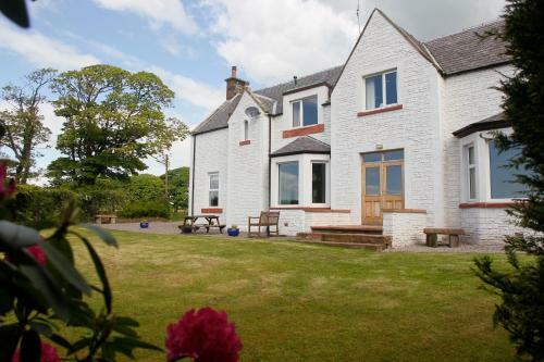 Villa Dalton Green Farmhouse
