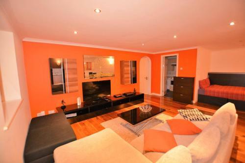 Zen Apartments - London