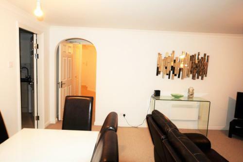 Zen Apartments - London