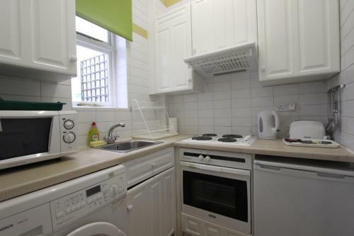 Stay-in Apartments Queensway