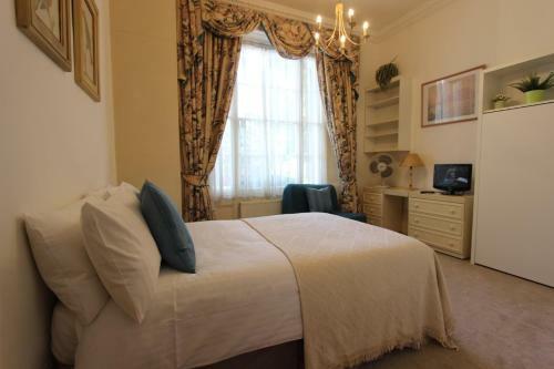Stay-in Apartments Queensway
