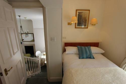 Stay-in Apartments Queensway