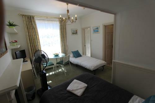 Stay-in Apartments Queensway
