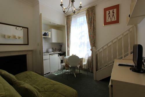 Stay-in Apartments Queensway