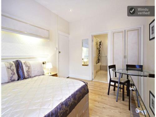Hyde Park Rooms & Apartments