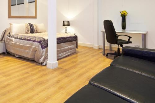 Hyde Park Rooms & Apartments
