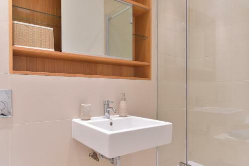 South Bank N�k� Apartments