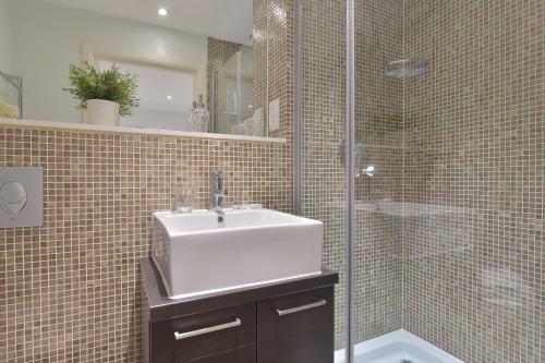 South Bank N�k� Apartments