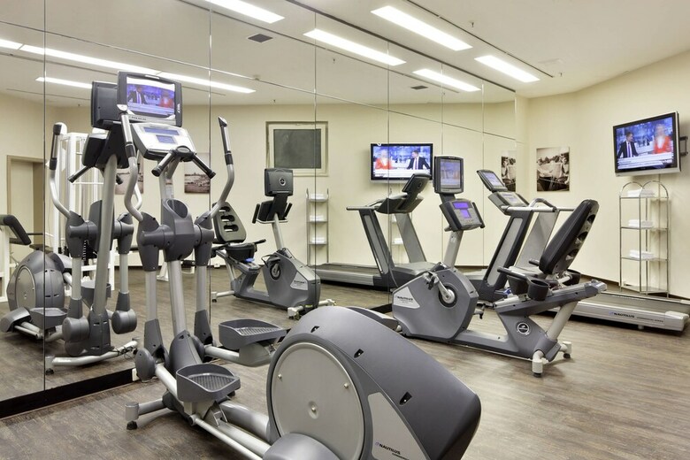 Hotel Courtyard By Marriott Hannover Maschsee