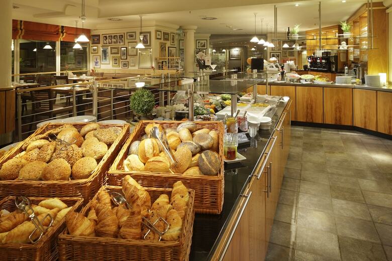 Hotel Courtyard By Marriott Hannover Maschsee