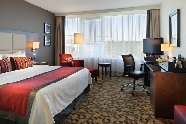 Hotel Courtyard By Marriott Hannover Maschsee
