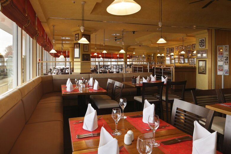 Hotel Courtyard By Marriott Hannover Maschsee