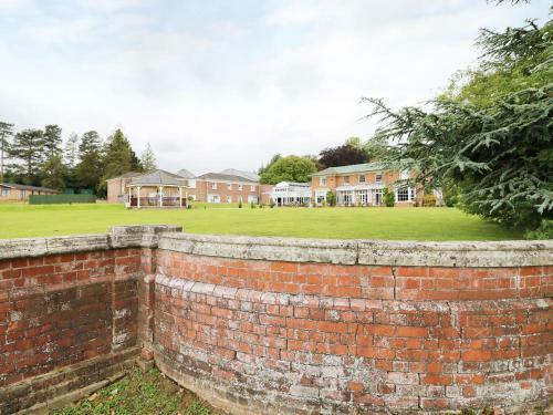 The Retreat, Louth